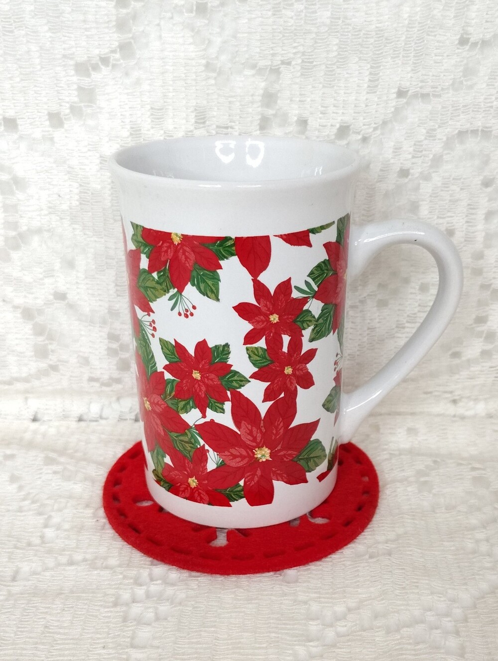 Royal Norfolk Christmas Mug and Felt Coaster Coffee Cup Poinsettias
